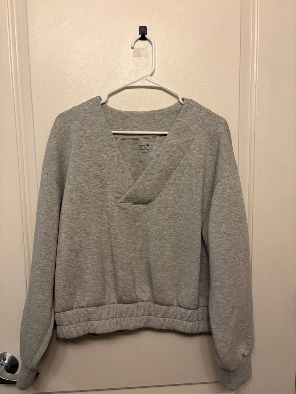 Old Navy Light Heather Gray V-Neck Pullover Sweatshirt